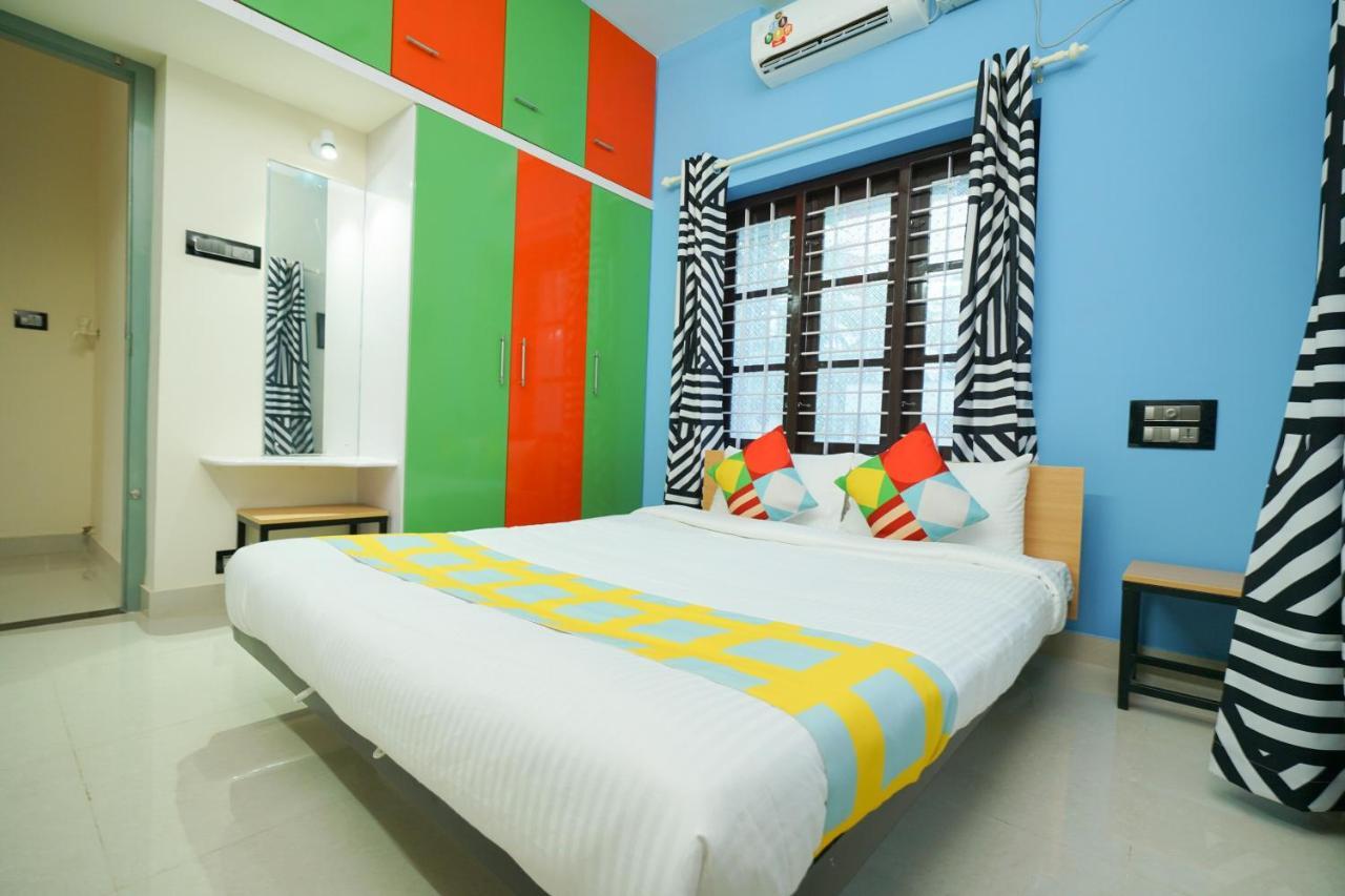 Hotel O Majestic Stays Kazhakuttam Εξωτερικό φωτογραφία